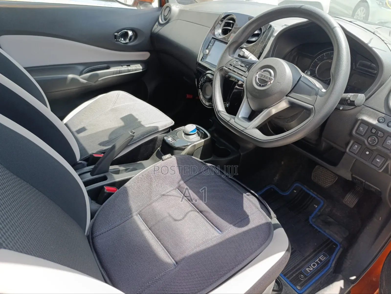 Nissan Note 2019 Orange
