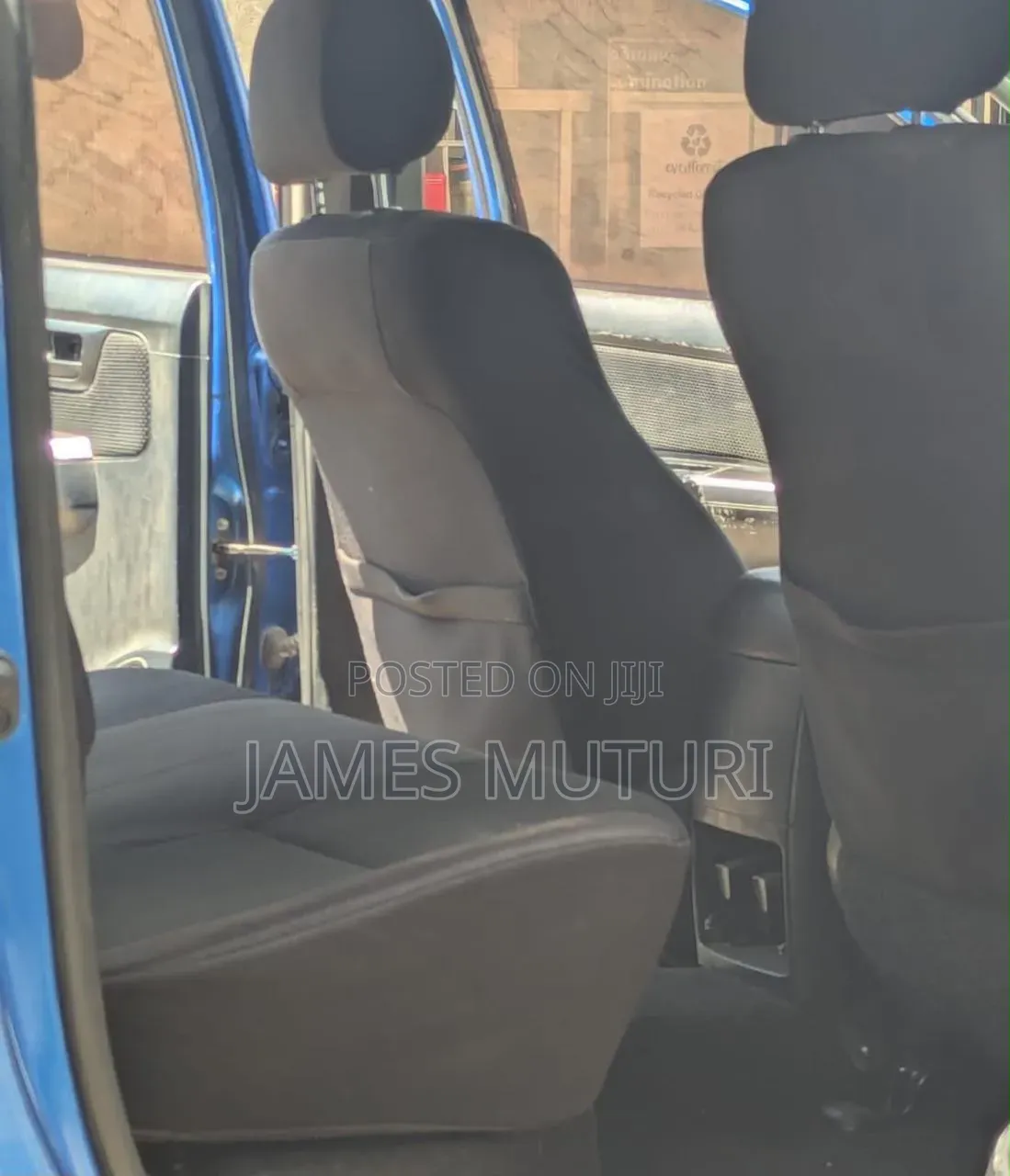 Toyota Hilux 2014 Blue
