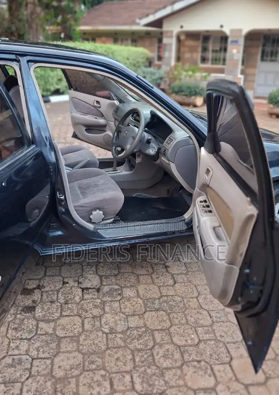 Toyota Corolla 1999 Blue