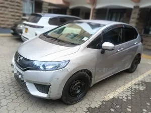 Honda Fit 2019 Silver