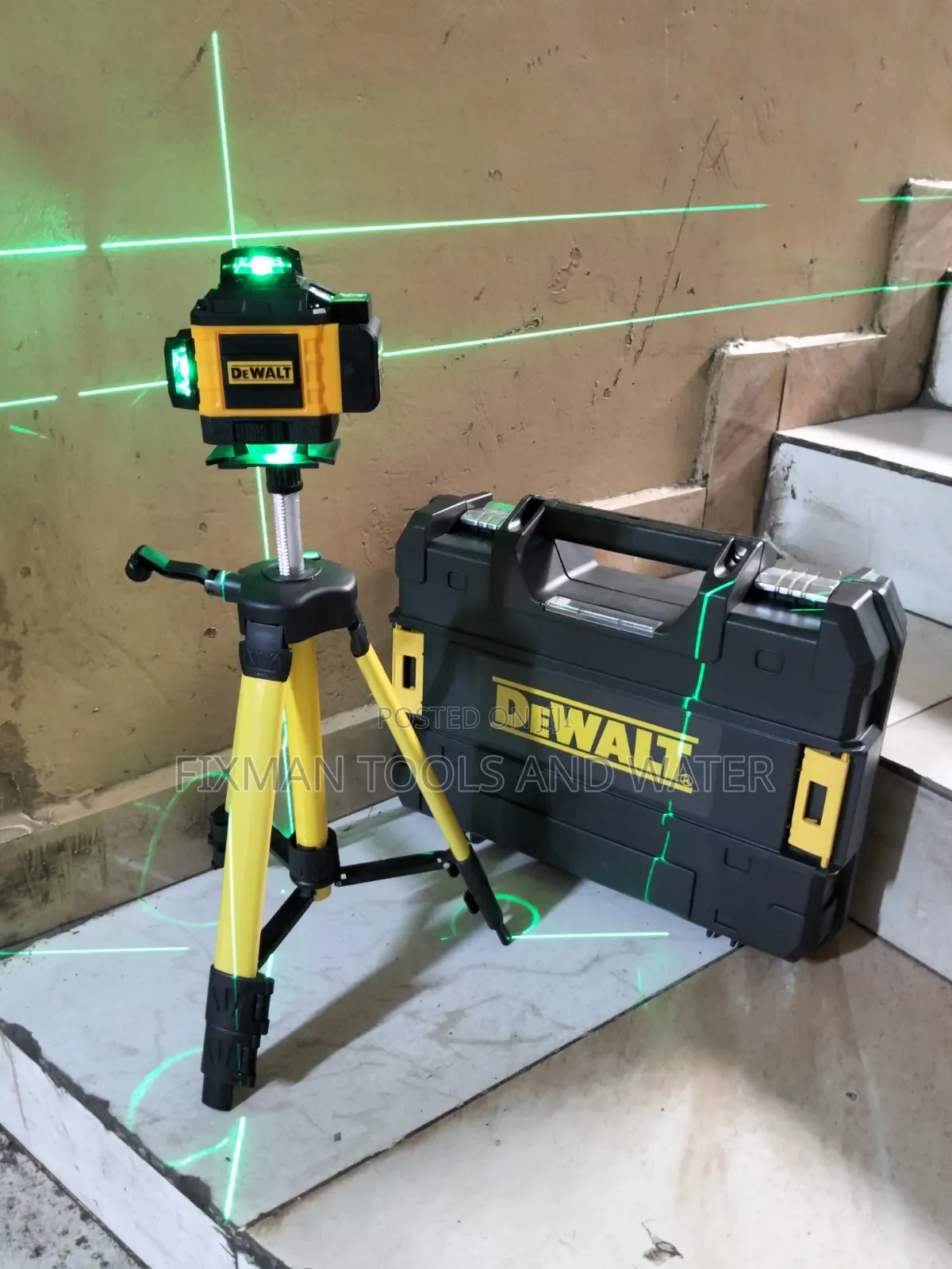 Top Design DEWALT LASER Level Set 16line for Tiles and Roofing Designs
