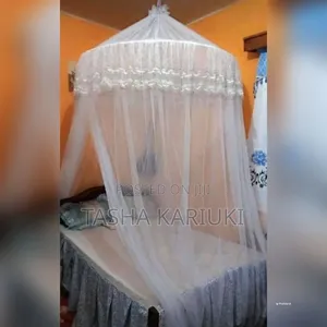 Free Size Round Mosquito Net _ Multicoloured