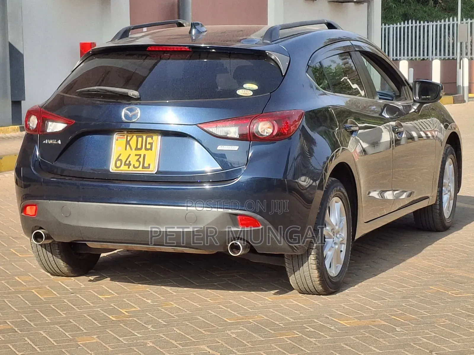 Mazda Axela 2015 Blue
