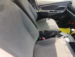 Toyota Vitz 2019 Off white