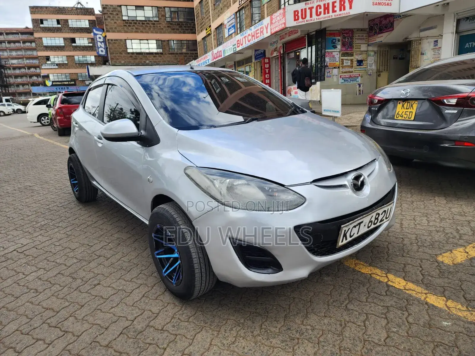Mazda Demio 2011 Silver