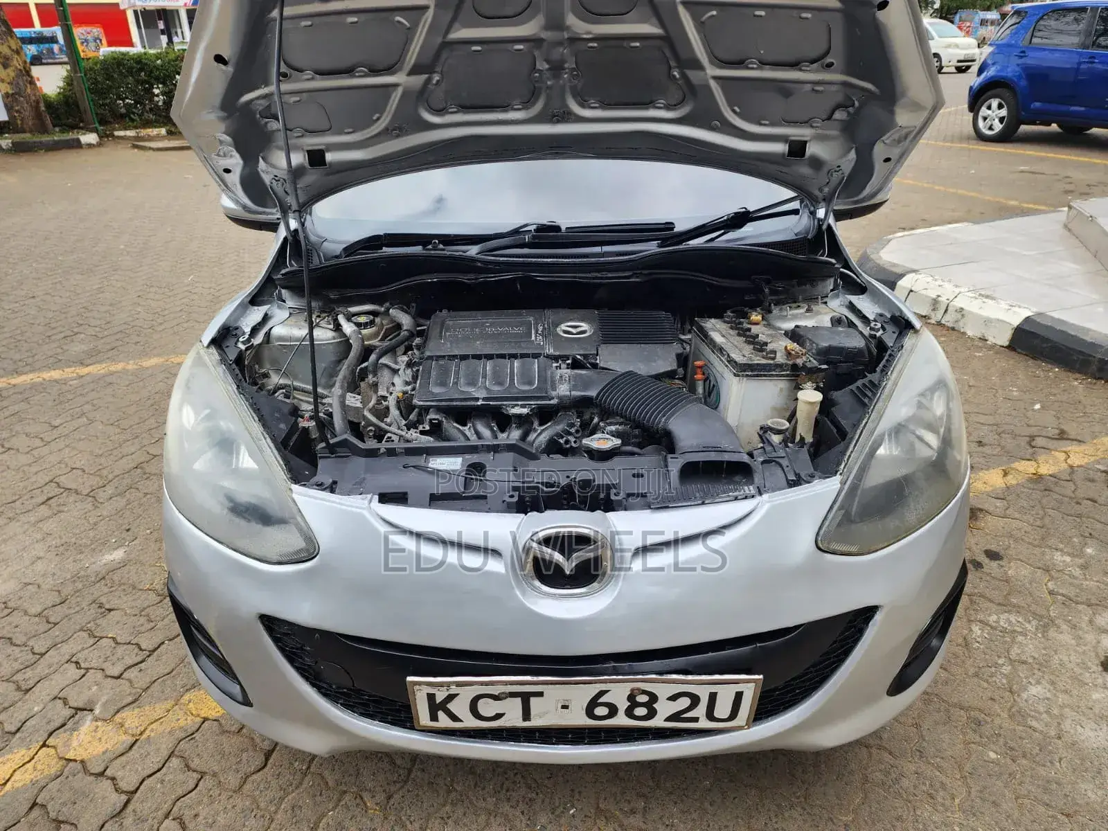 Mazda Demio 2011 Silver