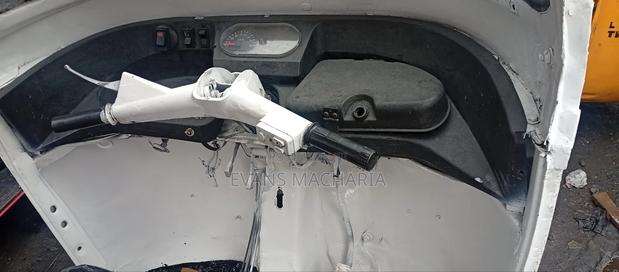 Piaggio 2019 White - thumbnail 5