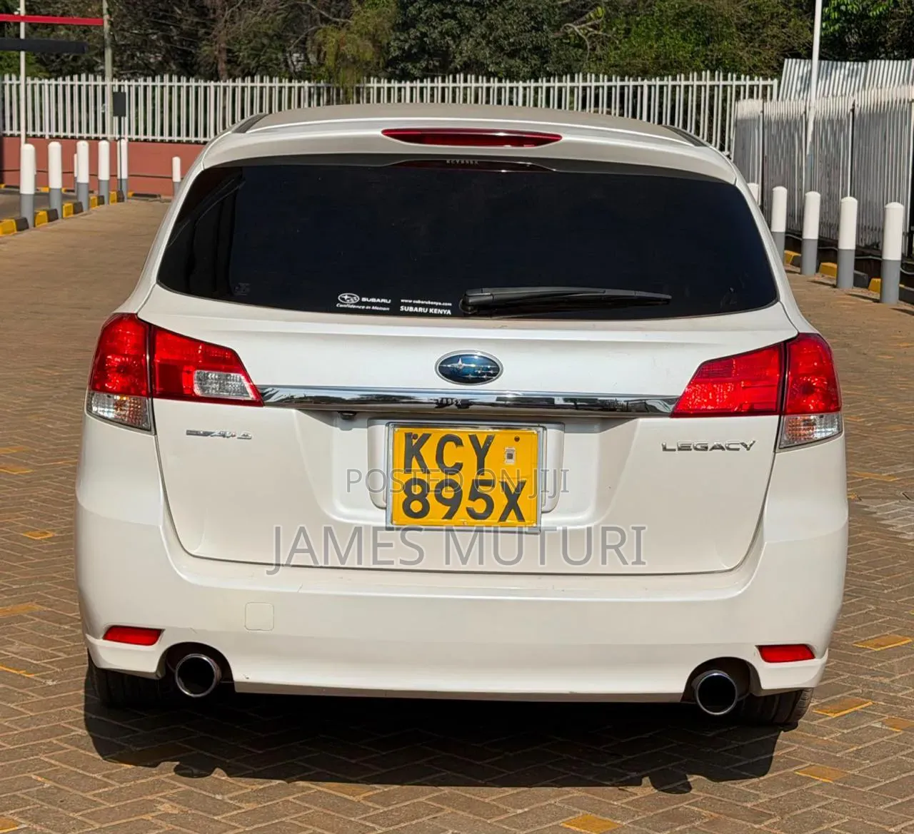 Subaru Legacy 2013 Pearl