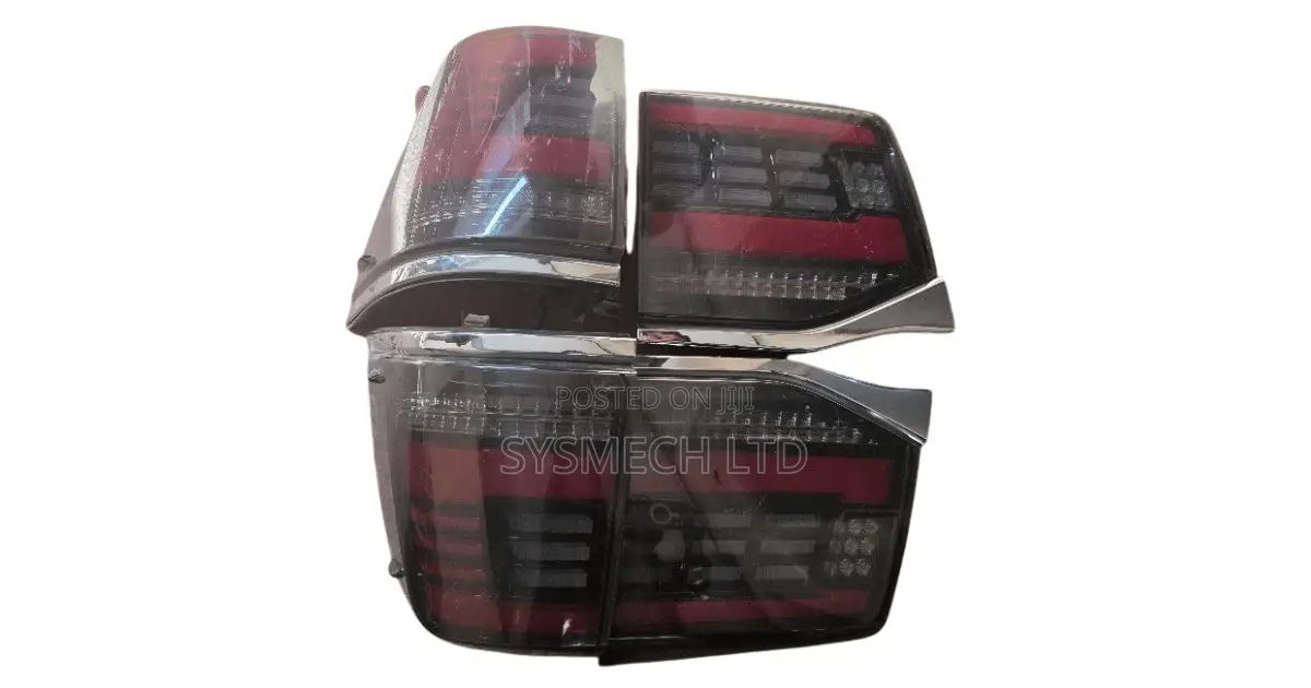 Smoked Tail Lamps Land Cruiser FJ 200 LED