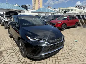 Toyota Harrier 2021 Black