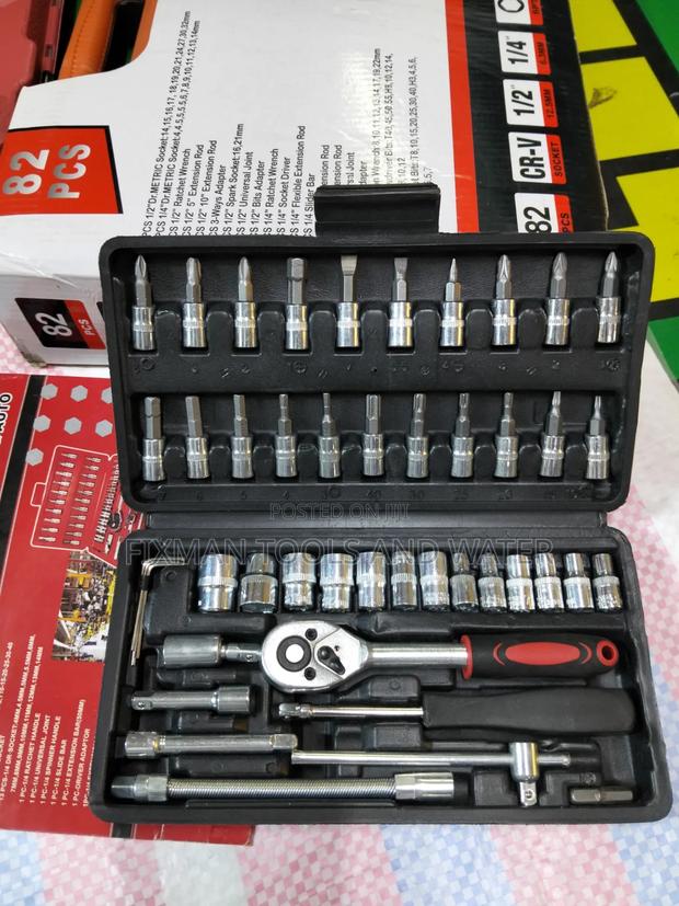 Portable 46 PC's in 1 Chrome Screwdriver and Socket Spanner Set