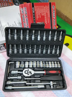 Portable 46 PC's in 1 Chrome Screwdriver and Socket Spanner Set