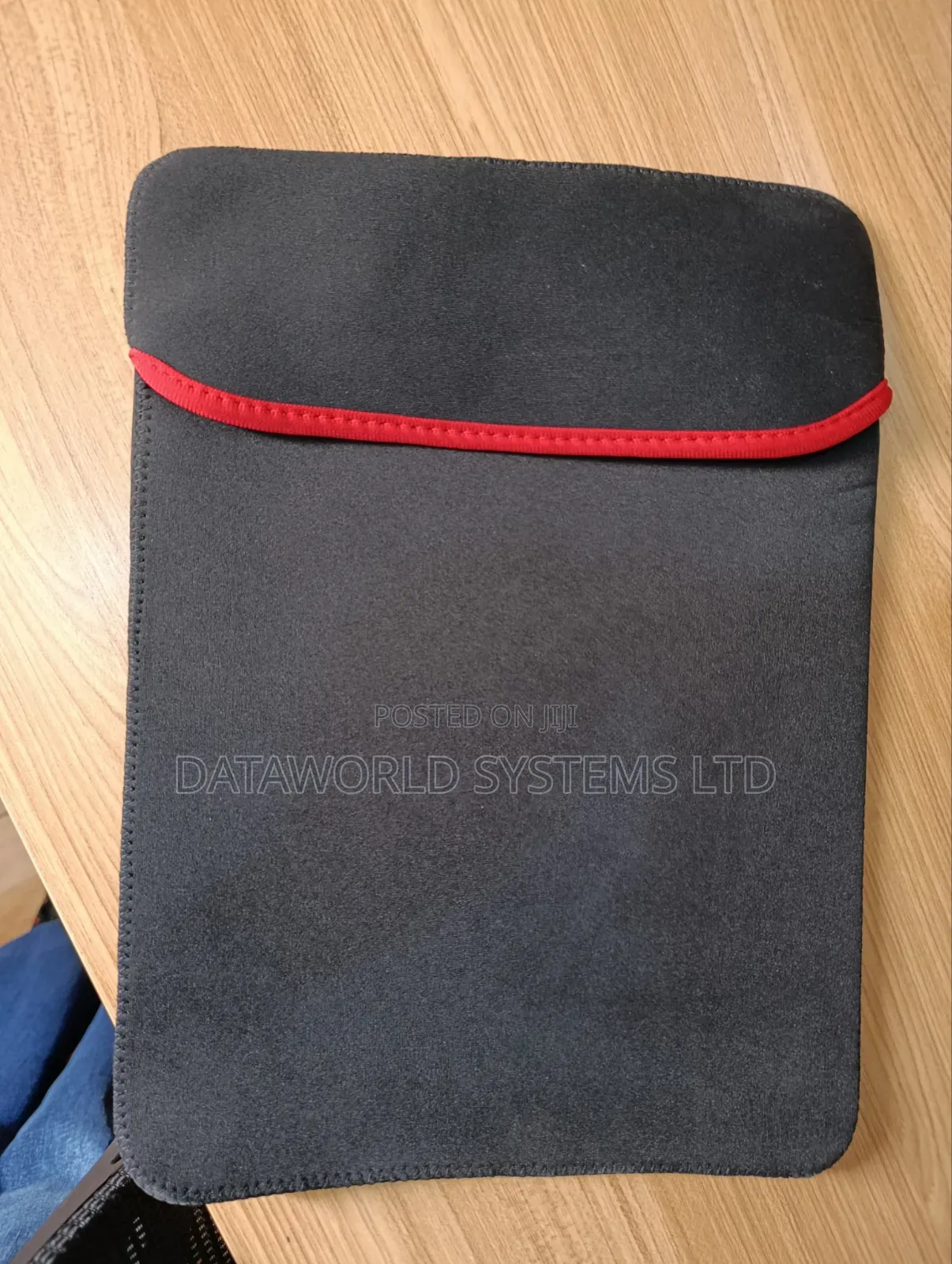 Black Laptop Sleeve 13'
