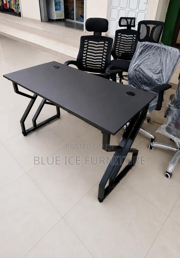 Modern Office Desk 1.2cm With Metallic Double Frame - thumbnail 2