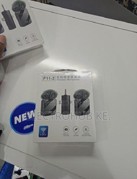 F11-2 Wireless Microphone