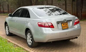 Toyota Camry 2011 Silver