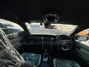 Toyota Fortuner 2021 White