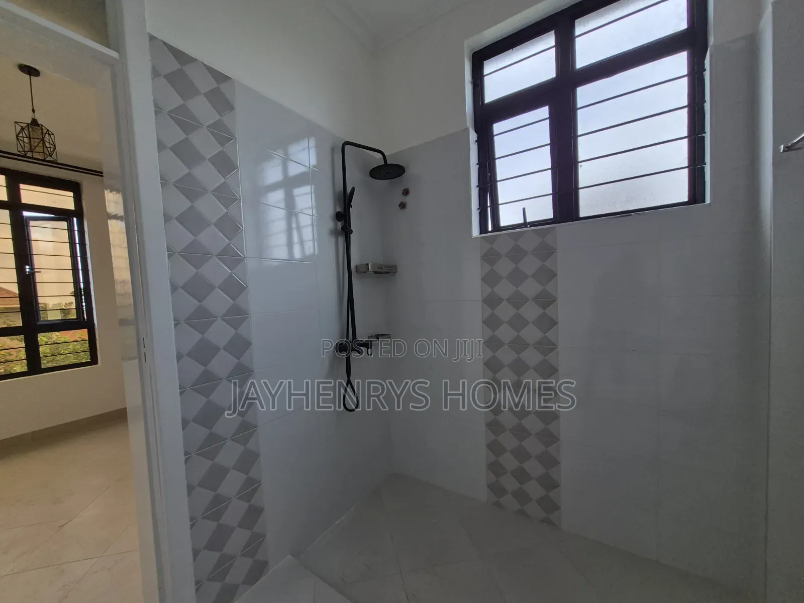 4bdrm House in Kwa Kairu for sale