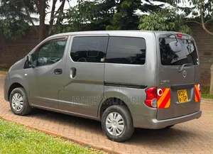 Nissan NV200 2013 Grey