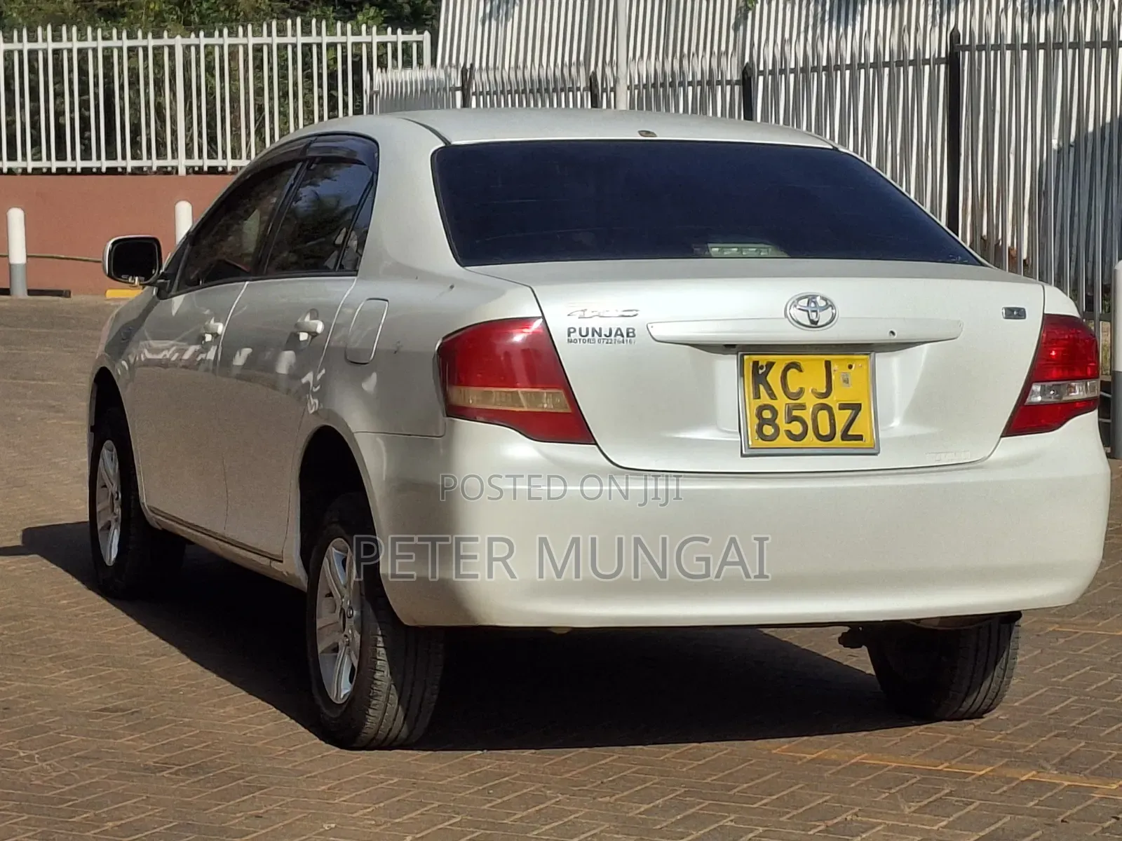 Toyota Axio 2009 White