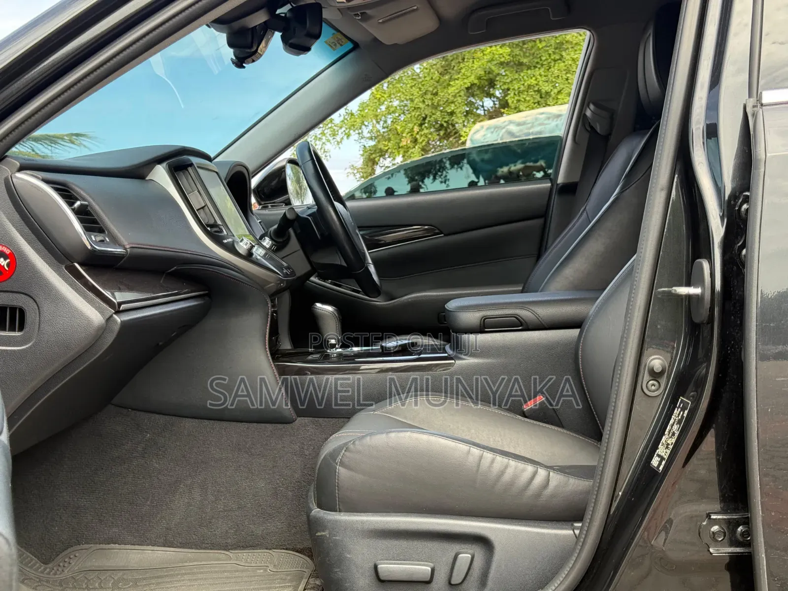 Toyota Crown Majesta 2018 Black