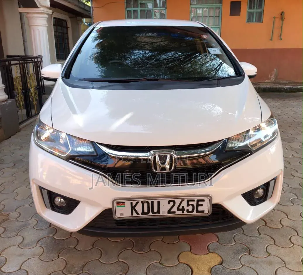 Honda Fit 2017 White