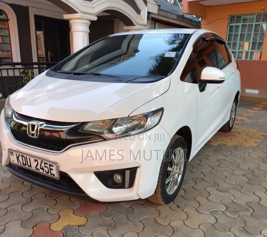 Honda Fit 2017 White