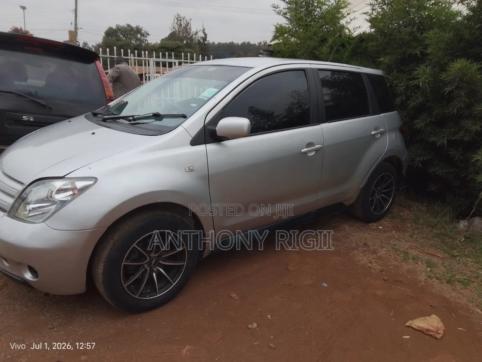 Toyota IST 2005 Silver