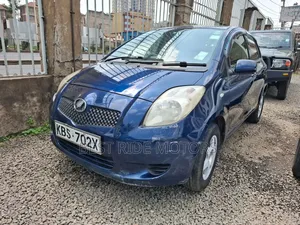 Toyota Vitz 1.3 FWD 5dr 2007 Blue