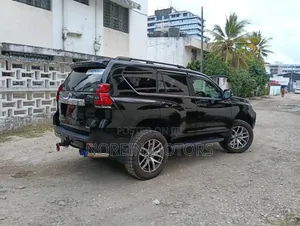 Toyota Land Cruiser Prado 2021 Matt Black