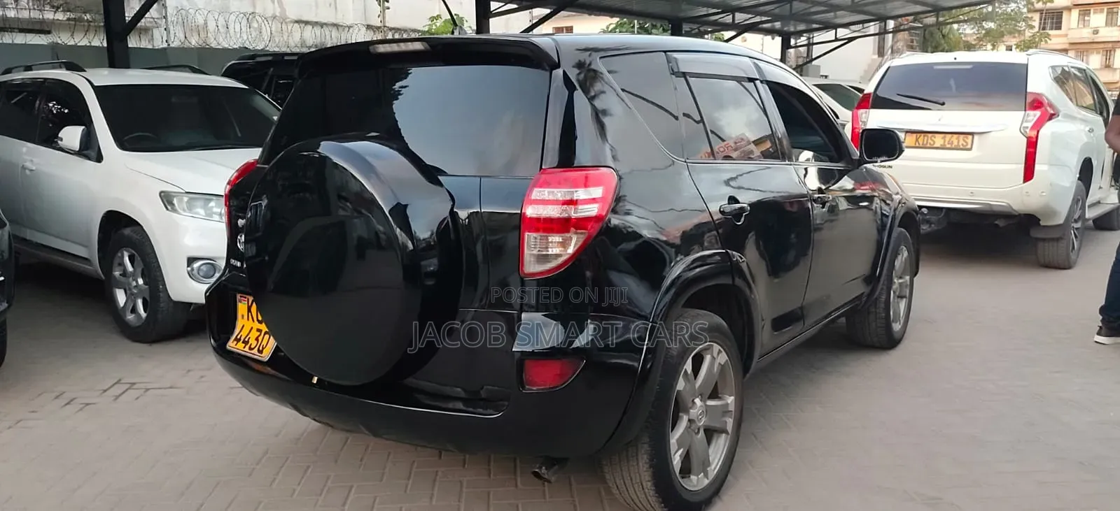 Toyota RAV4 2010 Black