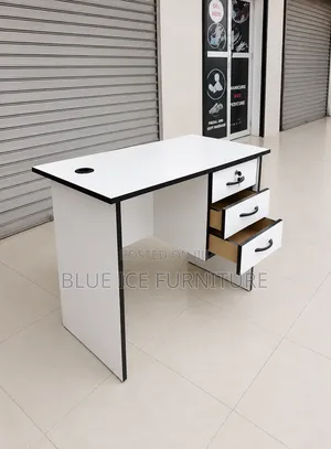 Modern White Office Desk With 3 Lockable Drawer
