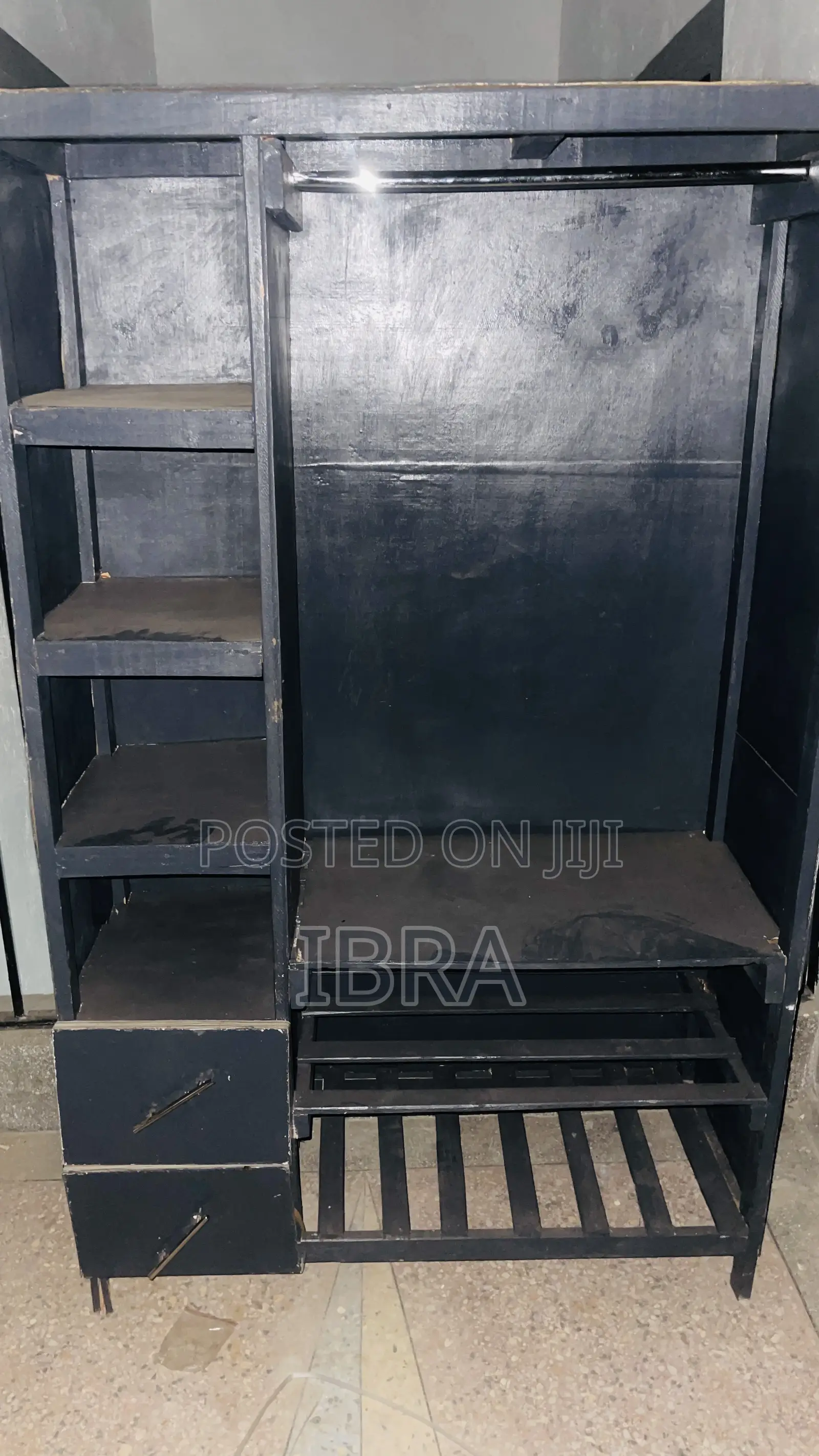 Clothe and Shoes Wardrobe