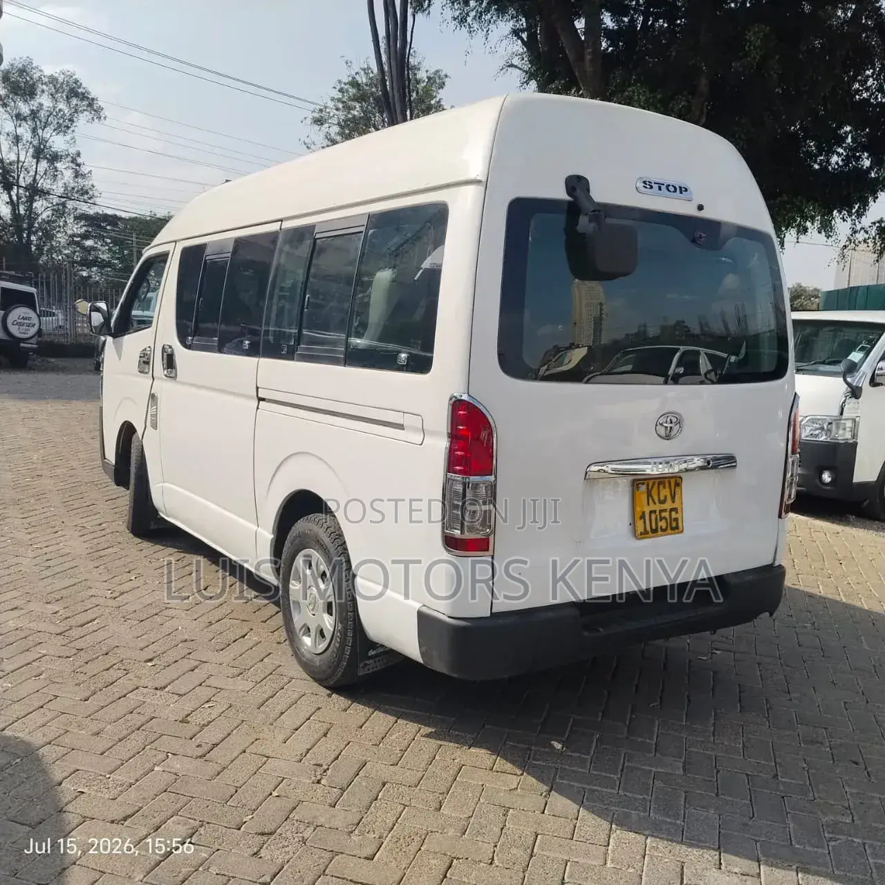 Toyota HiAce 2013 White