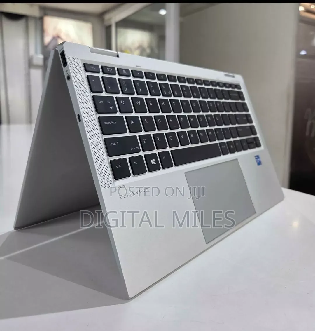 Laptop HP EliteBook 1040 G8 16GB Intel Core i7 SSD 256GB