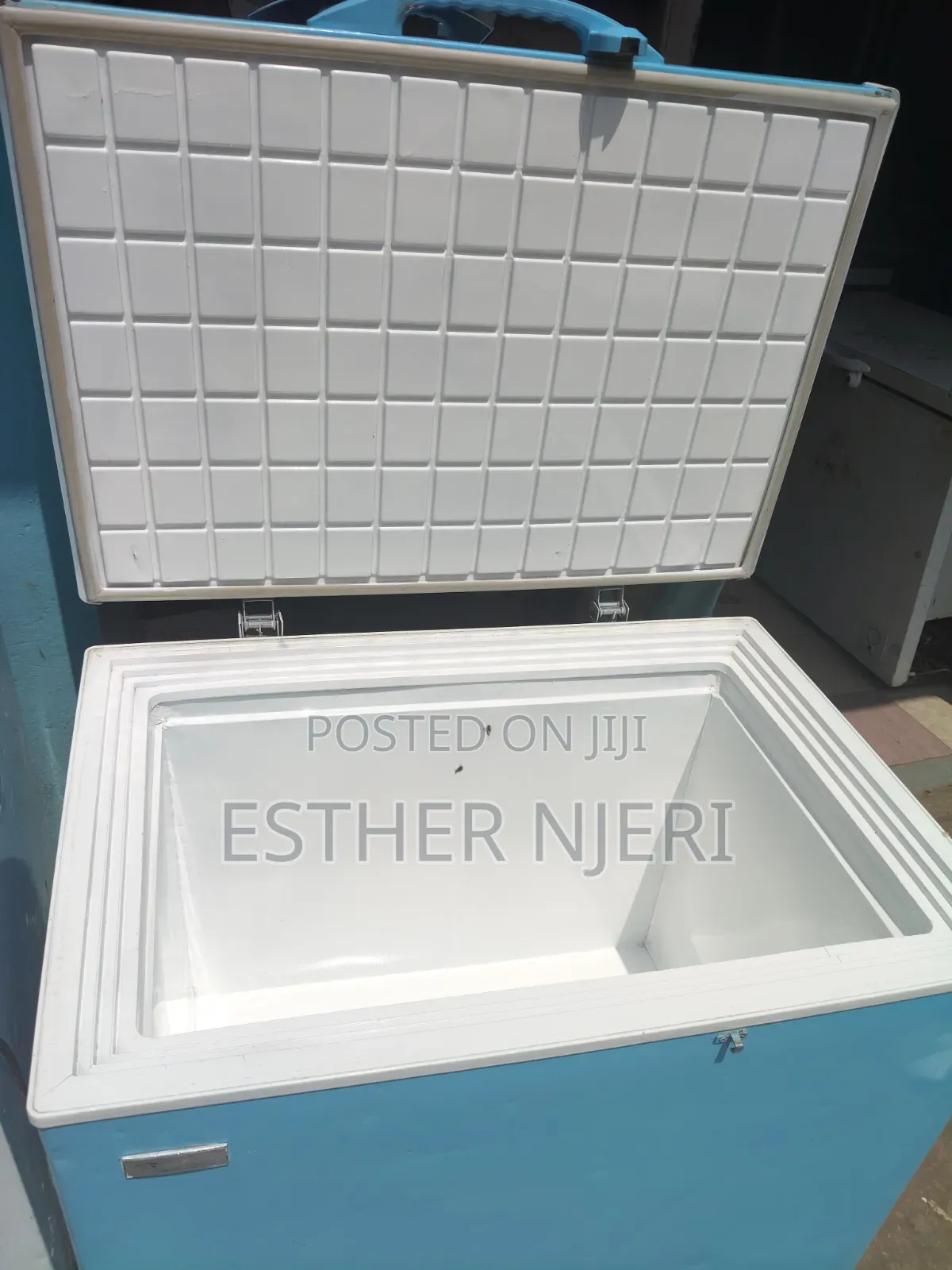 Ex UK Ramtoms Blue Chest Freezer