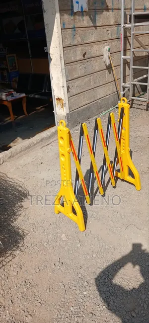Heavy Duty Safety Barrier