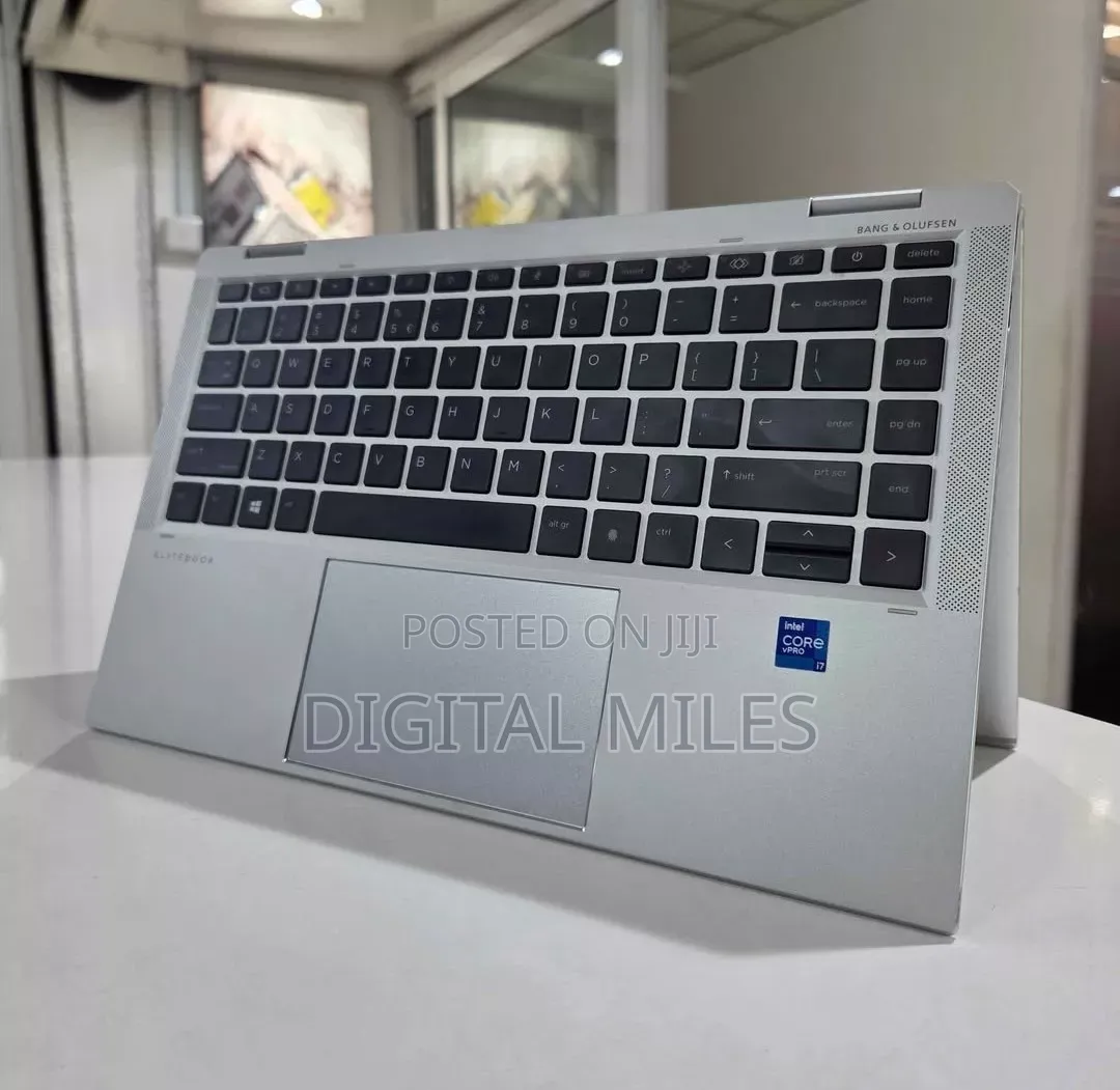 Laptop HP EliteBook 1040 G8 16GB Intel Core i7 SSD 256GB