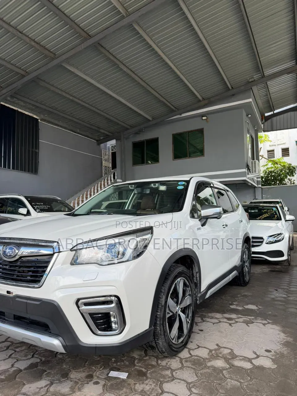 Subaru Forester 2019 Pearl