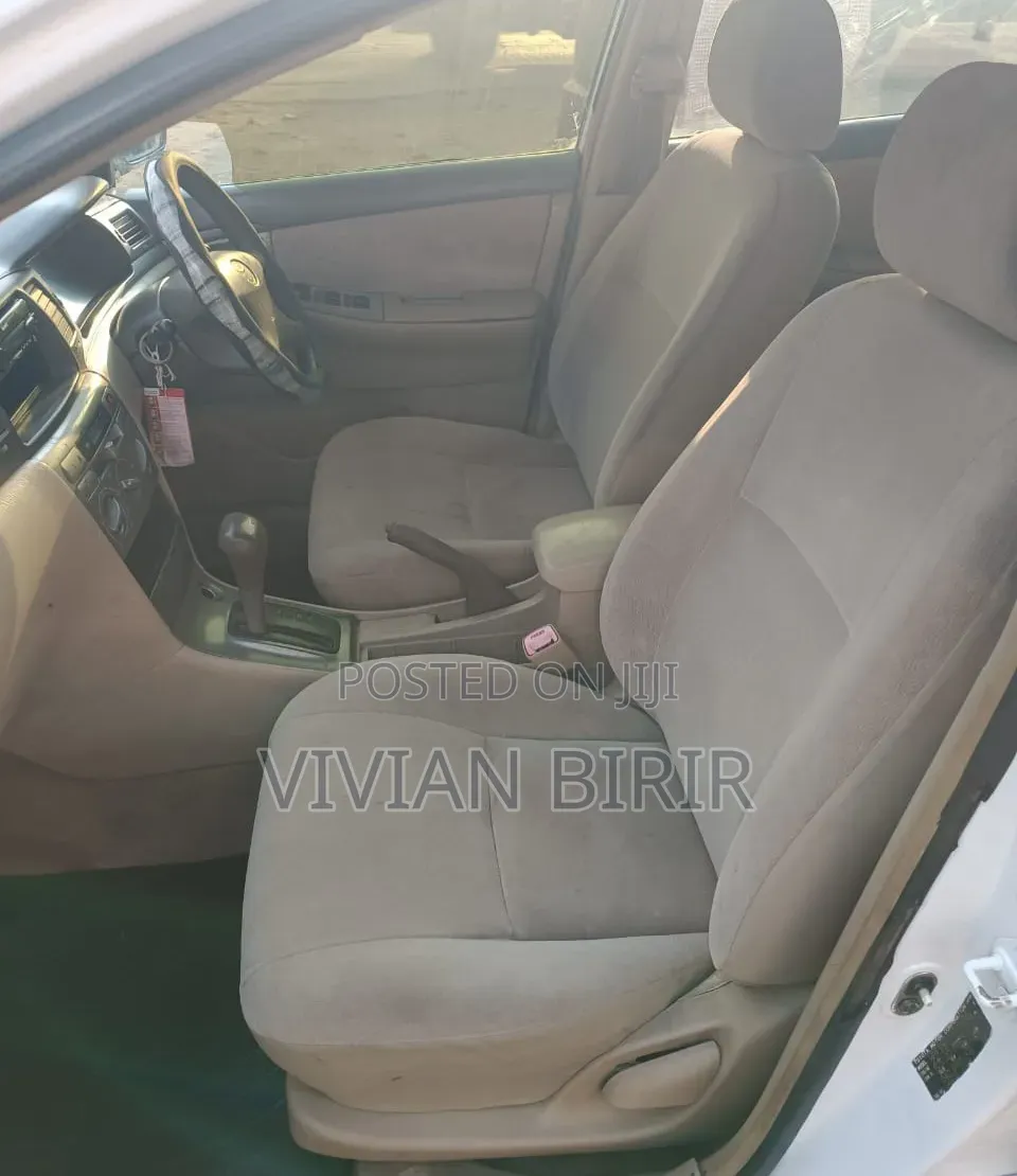 Toyota Corolla 2006 White