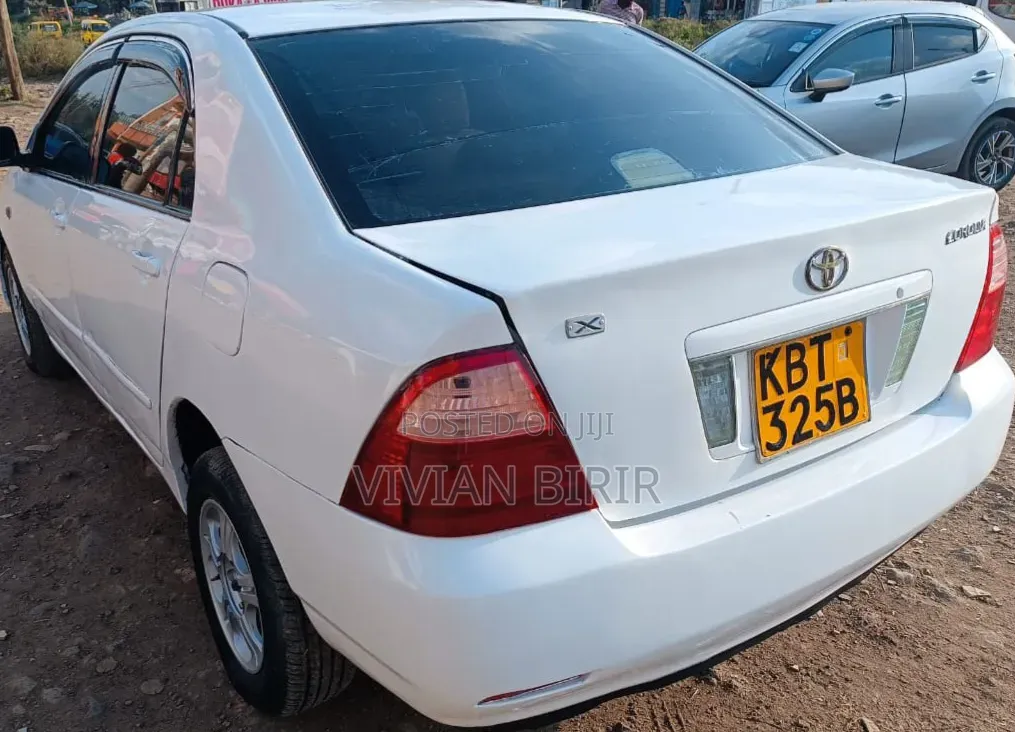Toyota Corolla 2006 White