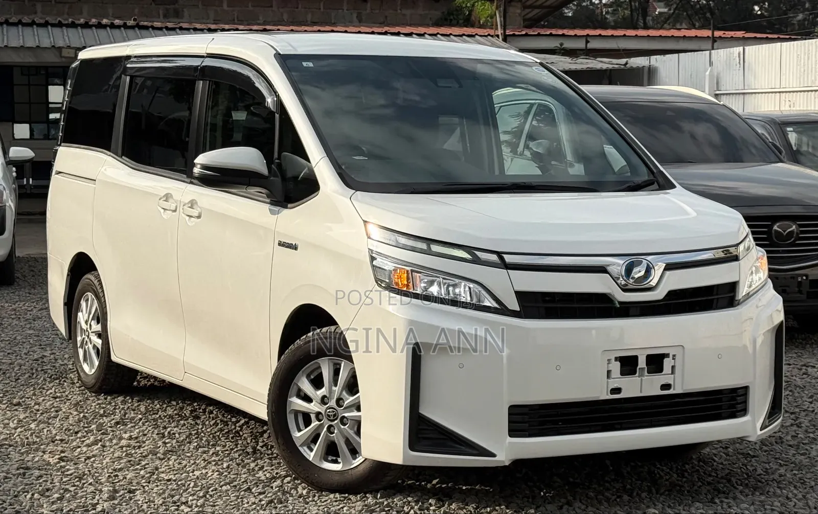 Toyota Voxy 2019 White