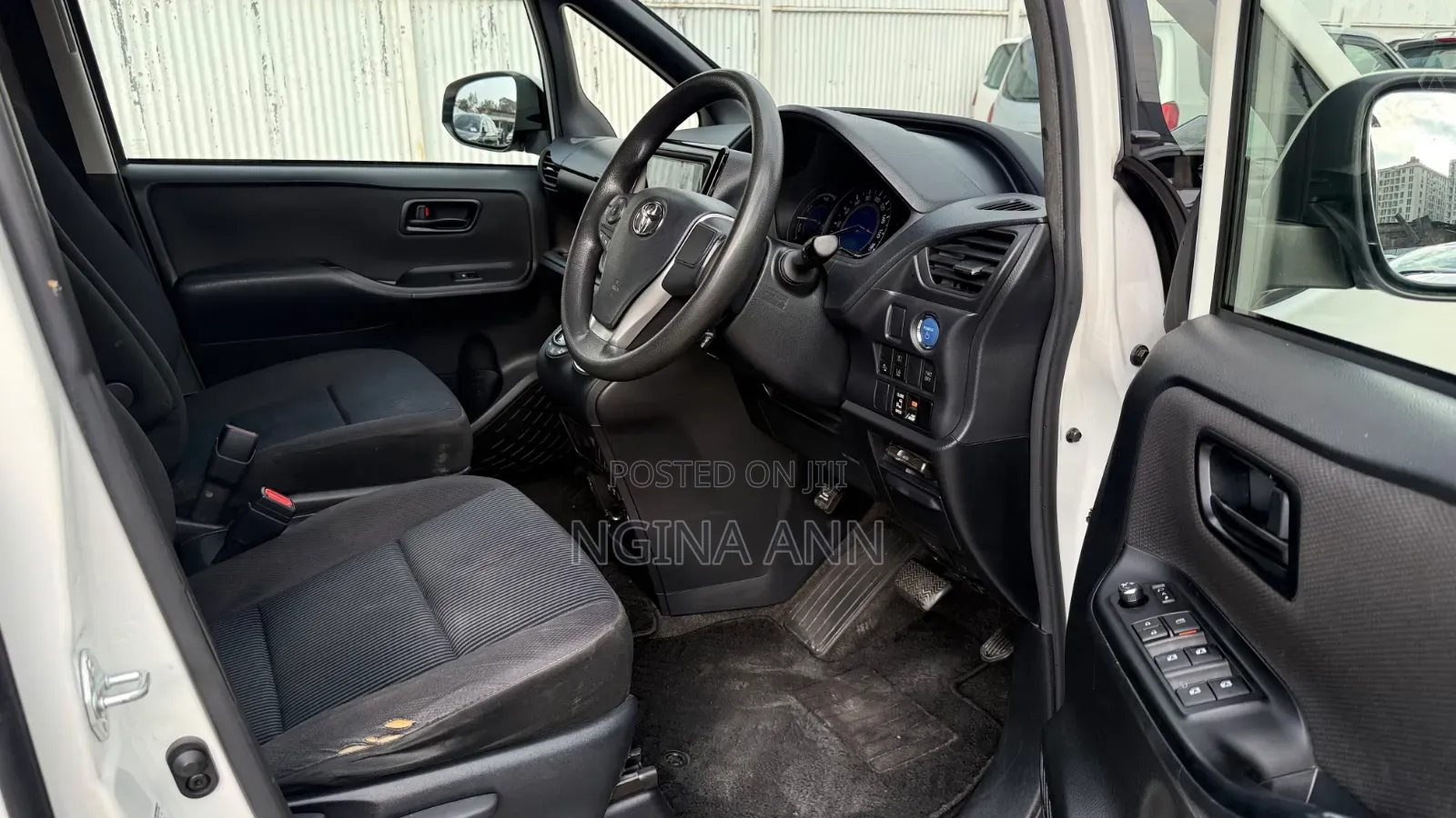 Toyota Voxy 2019 White