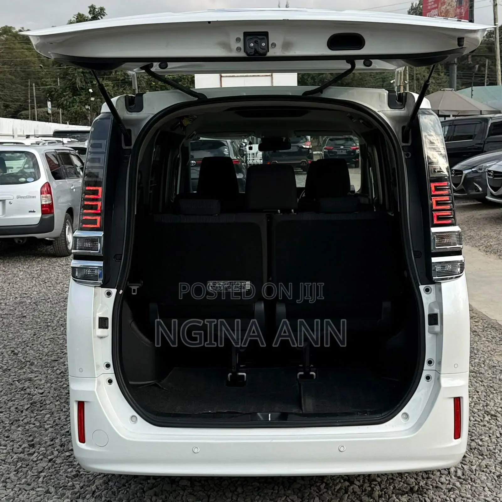 Toyota Voxy 2019 White