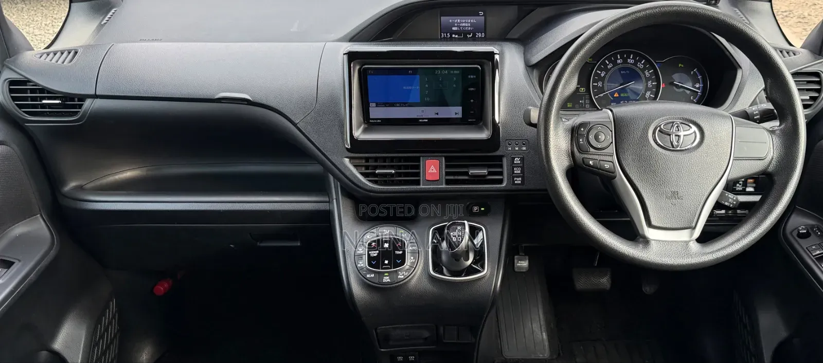 Toyota Voxy 2019 White