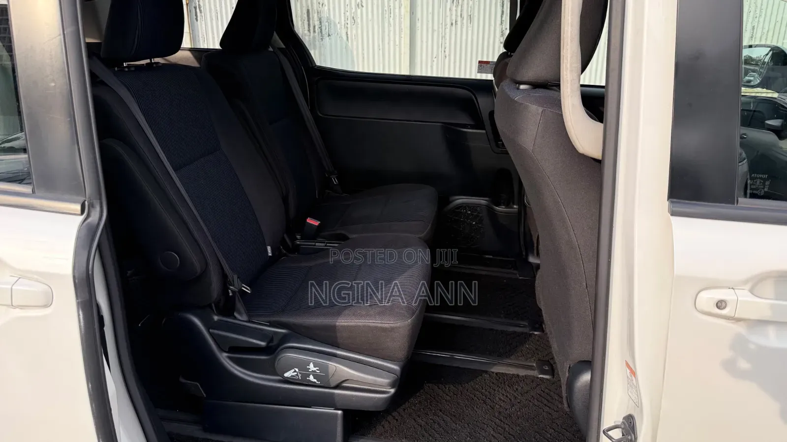 Toyota Voxy 2019 White