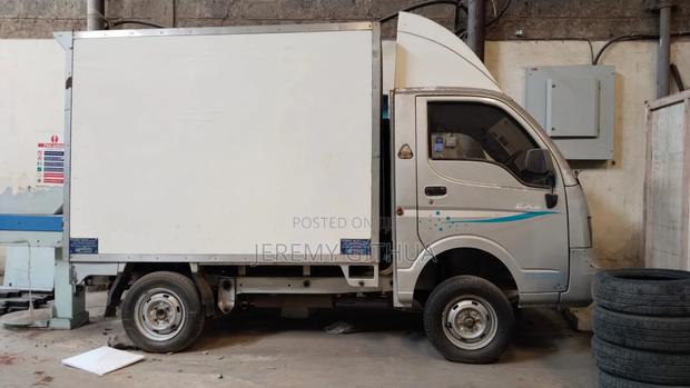Mini Truck - thumbnail 3