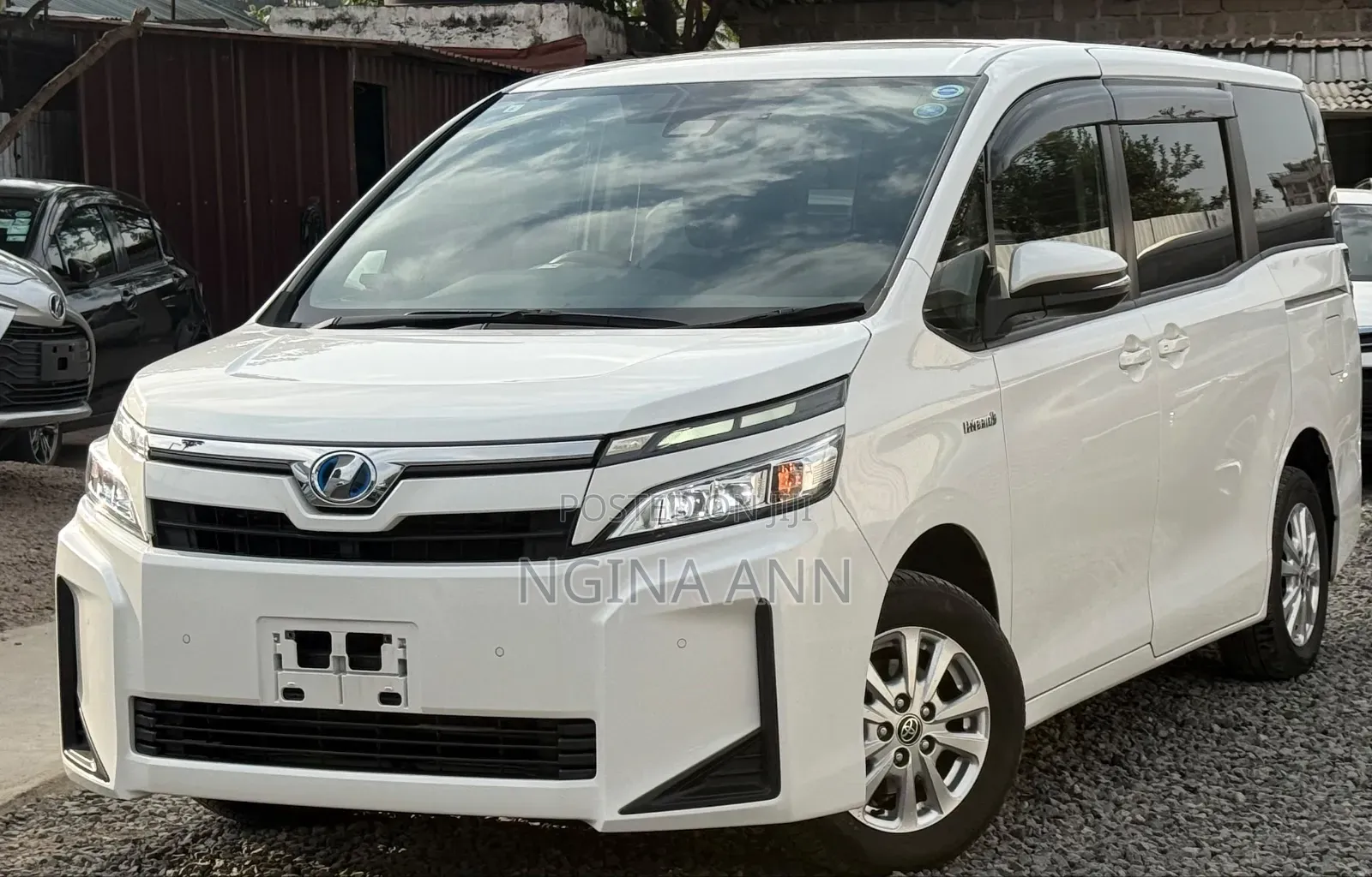 Toyota Voxy 2019 White