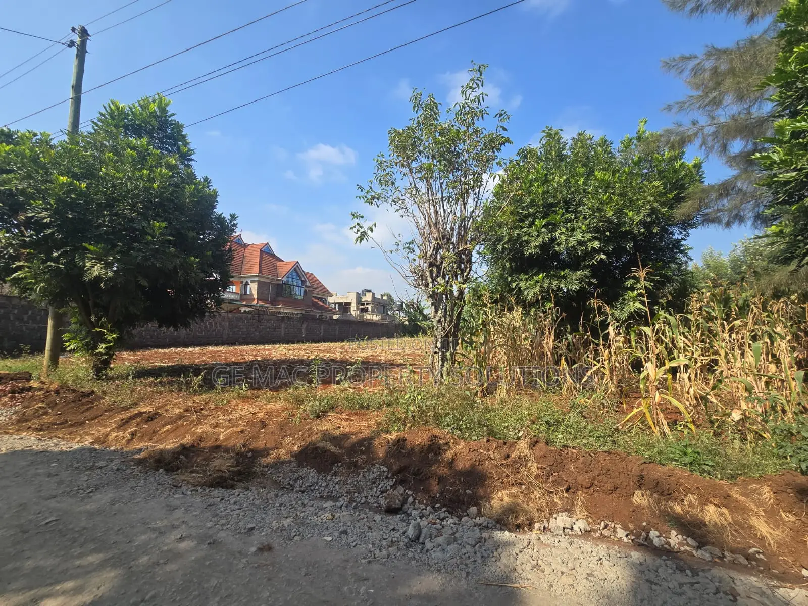A Prime Residential Plot for Sale in Mugumo