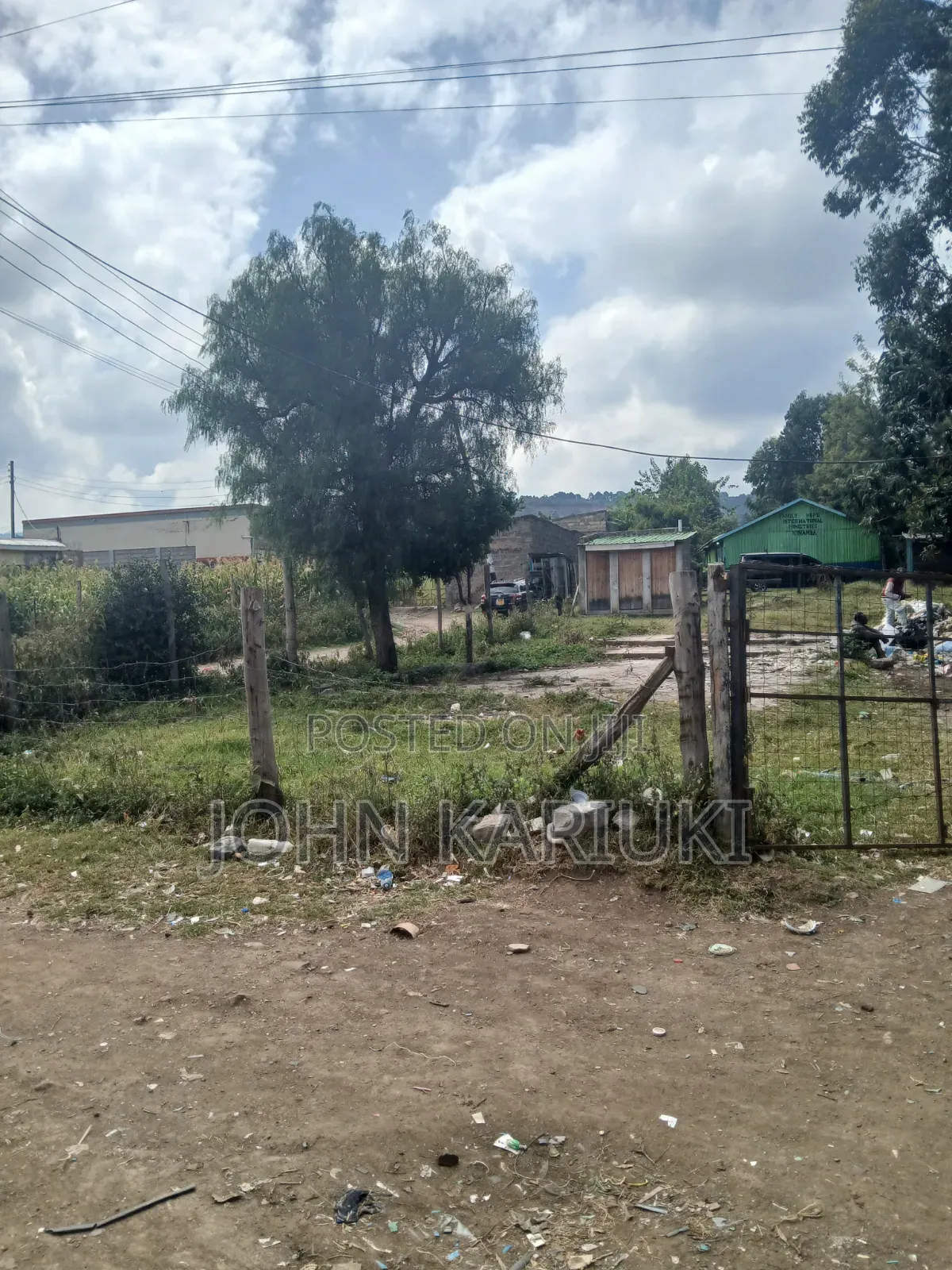 50x100 Plot in Naivasha Kinamba Touching the Tarmac Good for Develop